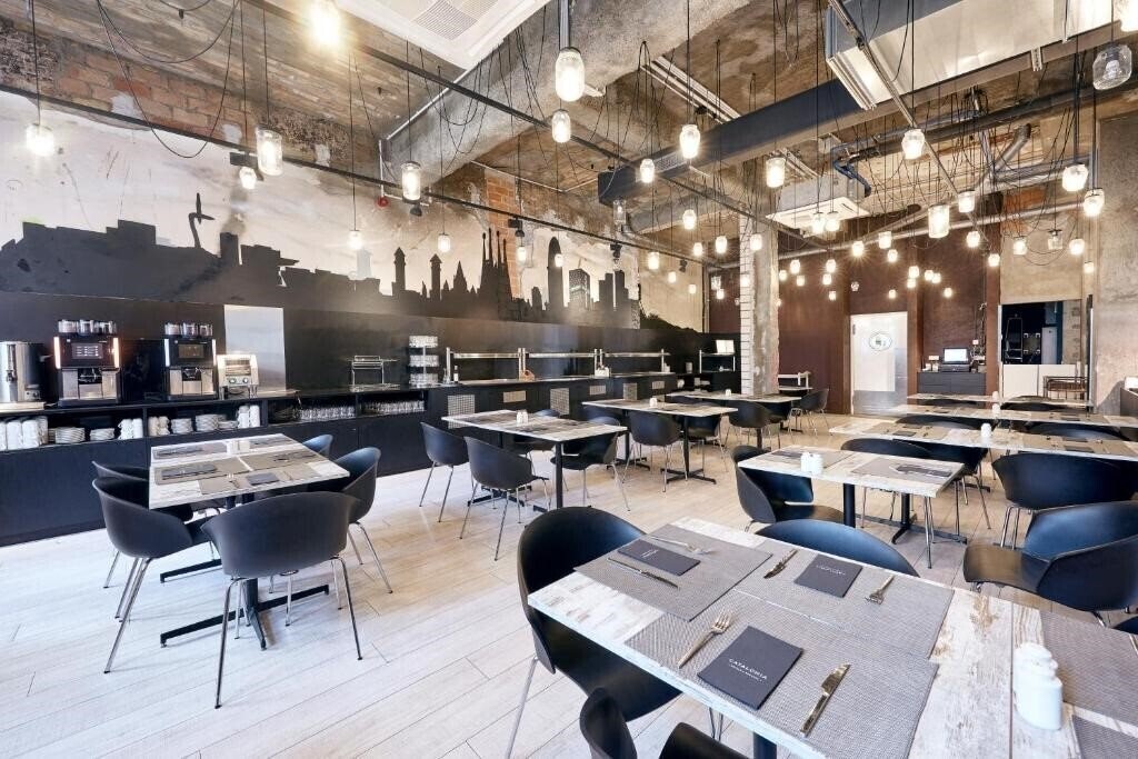 Imaginea Catalonia Berlin Mitte 4*