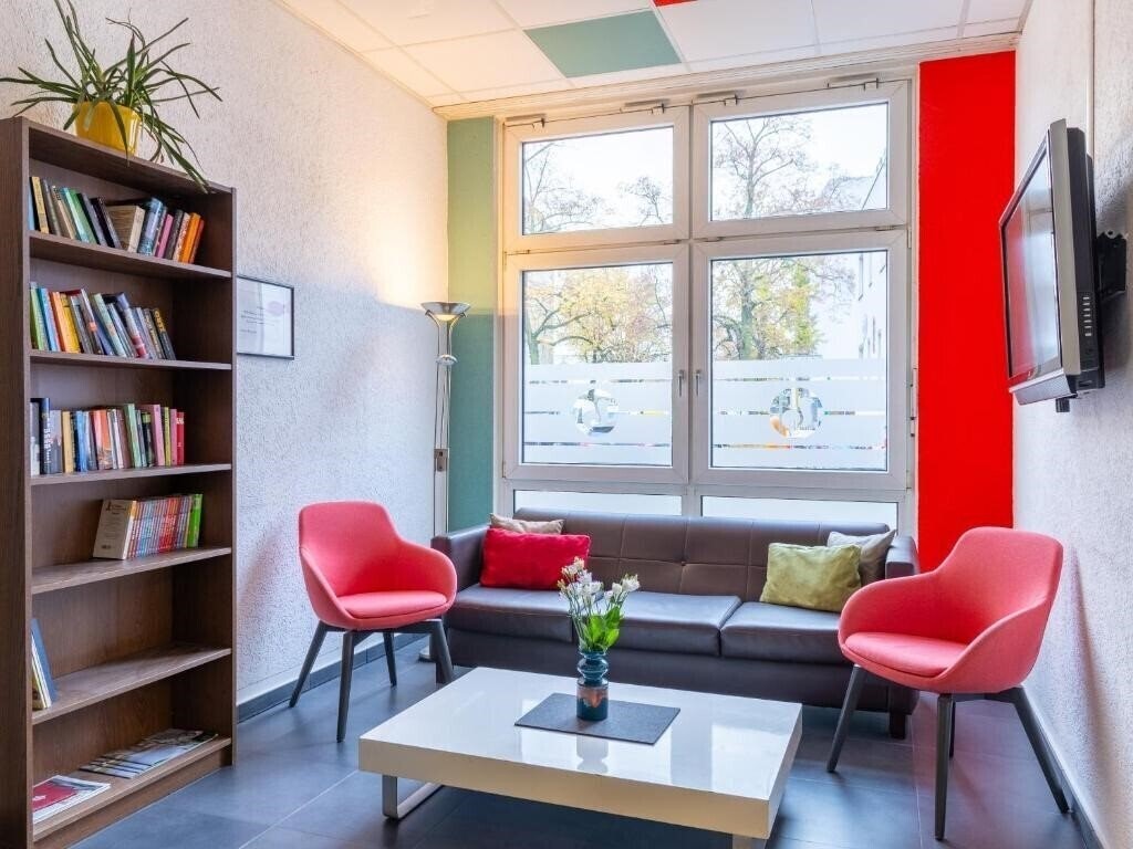Картинка Days Inn Berlin West 3*