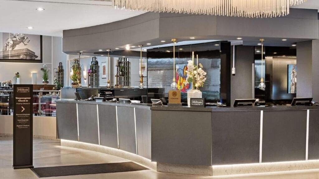 Отель Hilton Dresden 4*