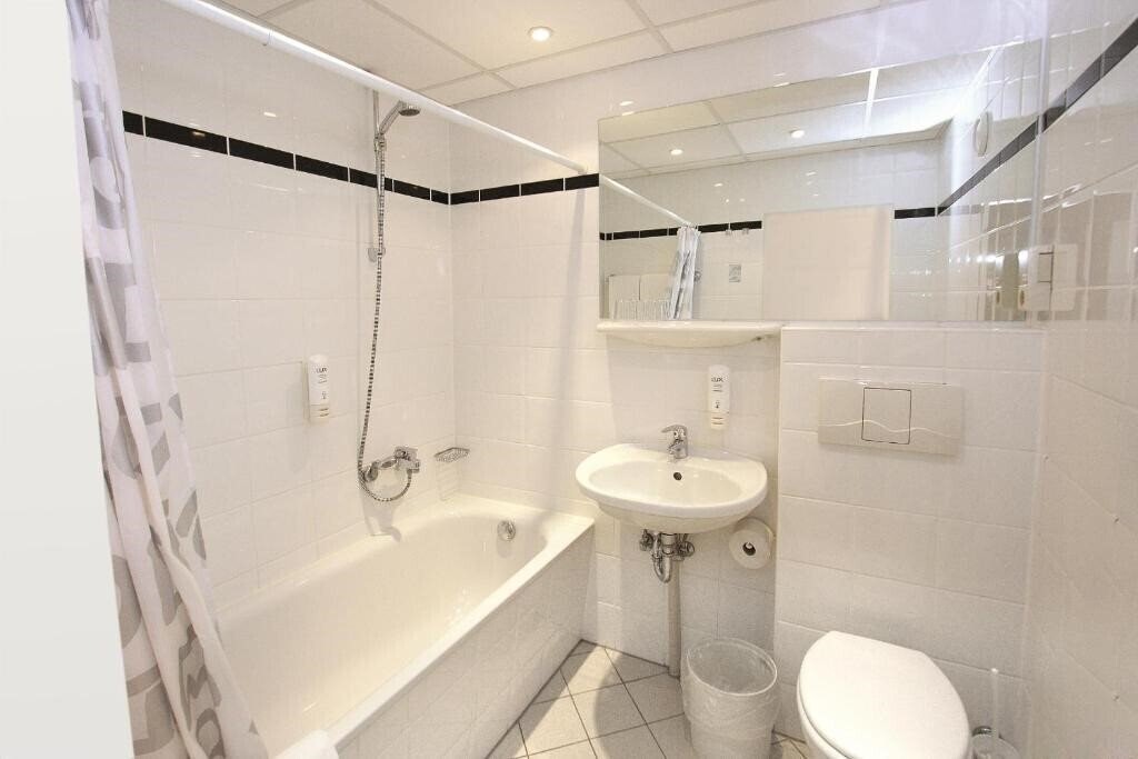 Фотография Ibis Hotels Dresden 3*