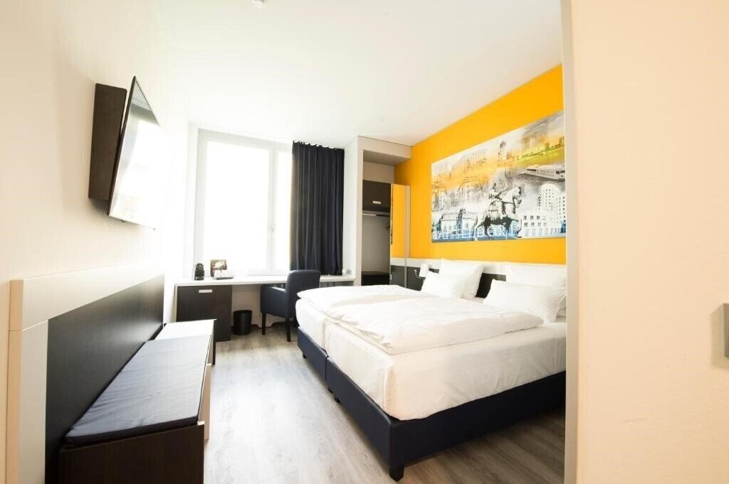 Hotel Carathotel Dusseldorf City 4*