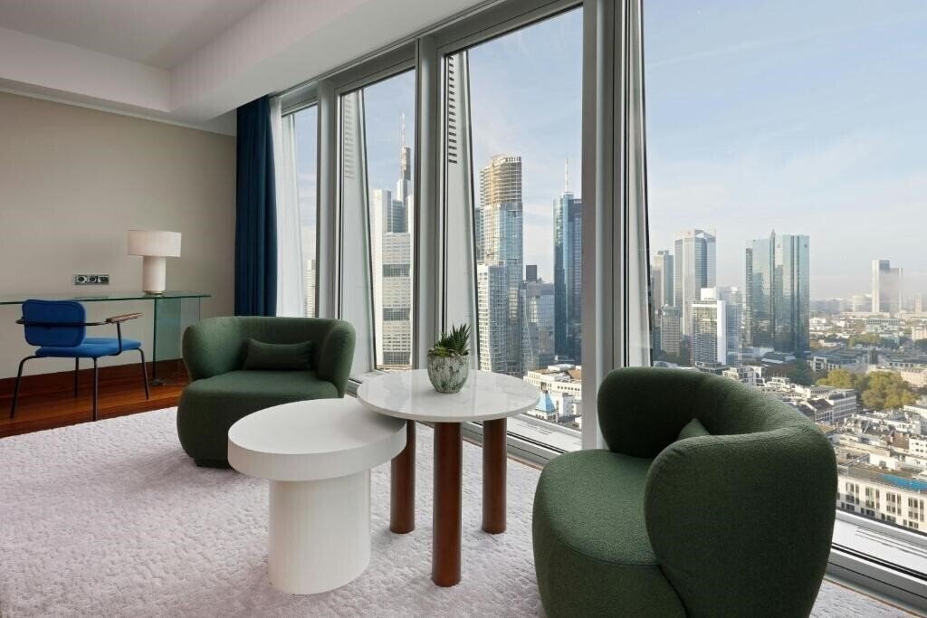 Hotel Jumeirah Frankfurt 5*