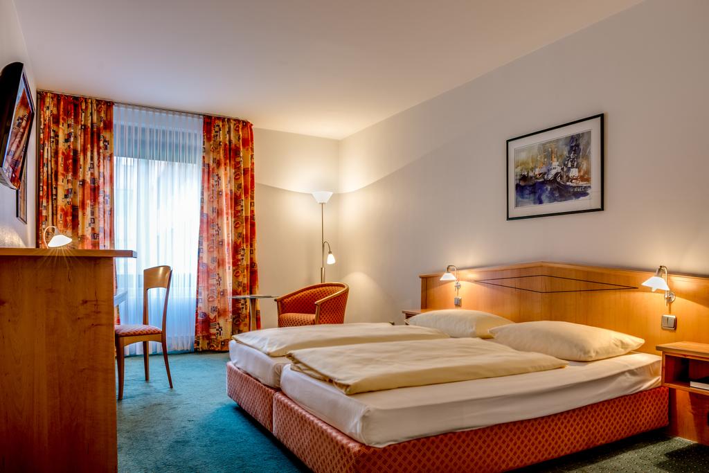 Imaginea Panorama Hamburg Hotel - Harburg 4*