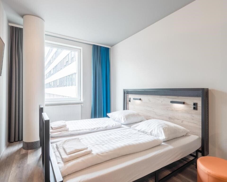 Отель A&O Koln Neumarkt 2*