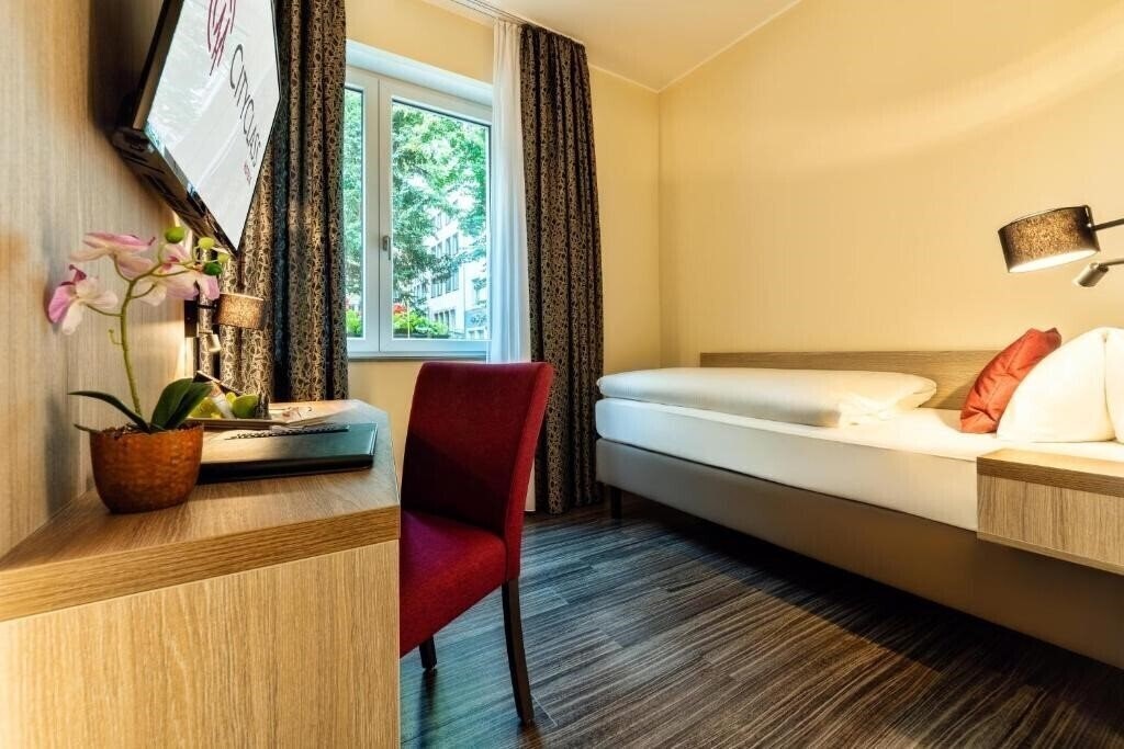Фотография City Class Hotel Caprice 4*