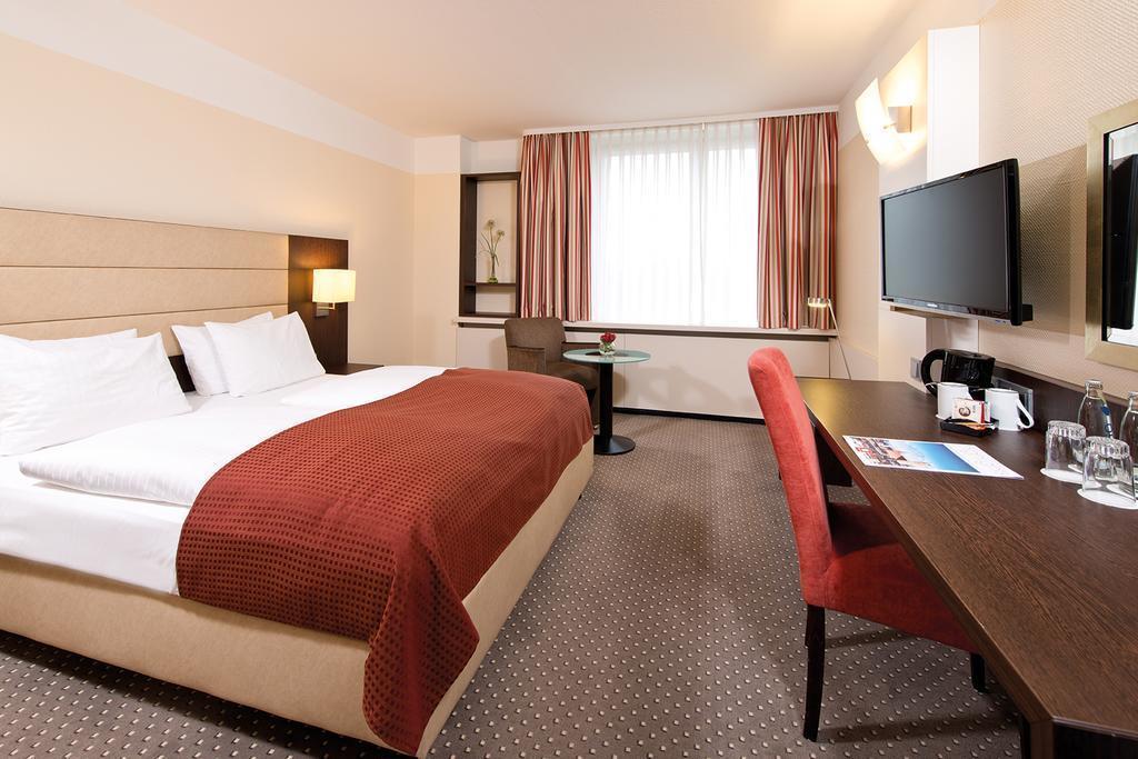 Hotel Leonardo Hotel Munchen Arabellapark 4*