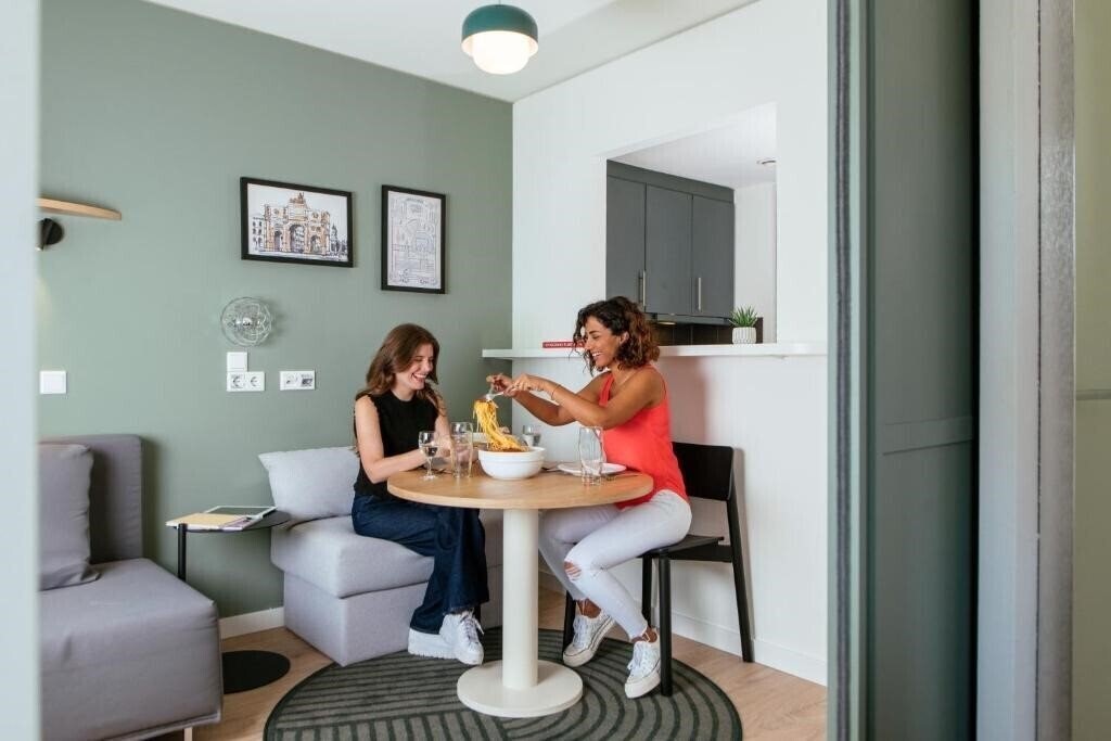 Imaginea Adagio Aparthotel Munchen City 4*