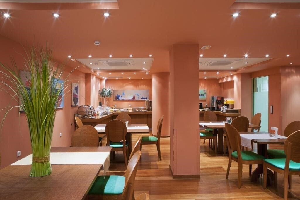 Imaginea Athens Center Square 3*