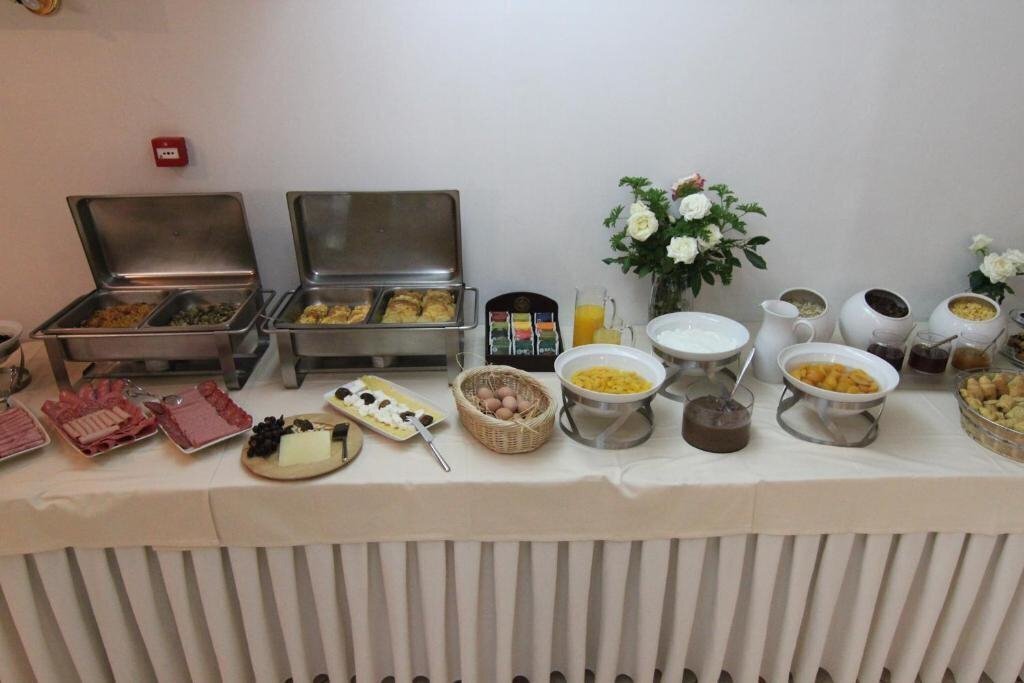 Imaginea Achillion 3*