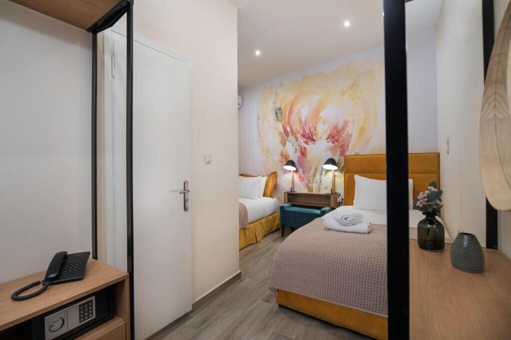 Imaginea Athens Market Portrait 3*