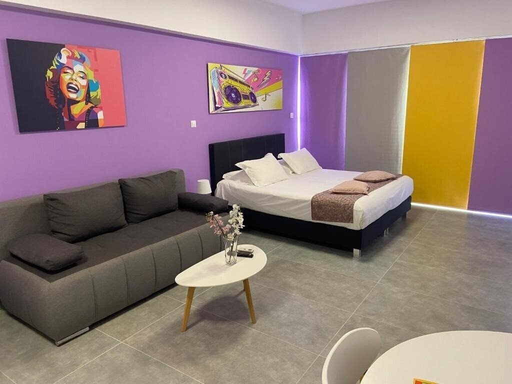 Hotel Connect Suites 4*