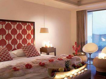 Hotel Plaza Vouliagmeni Strand Hotel 4*