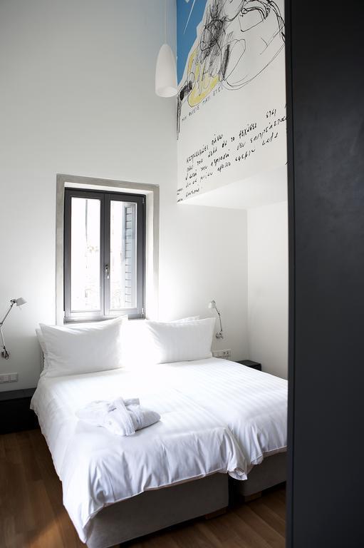 Imaginea Twentyone Hotel 4*