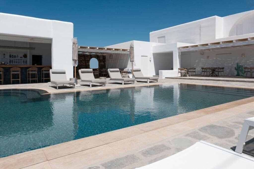 Hotel Kameo Antiparos 4*
