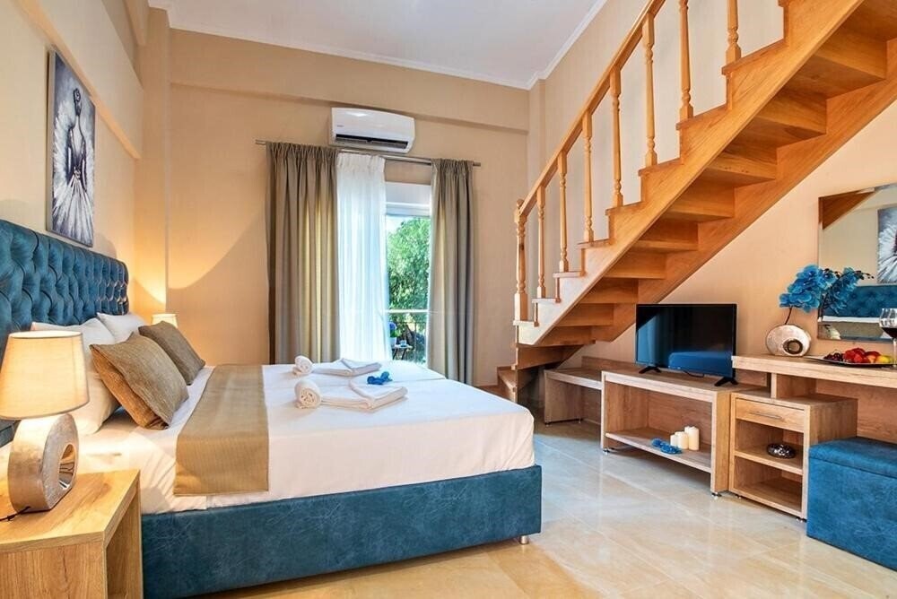 Отель Valery Apartments 2*