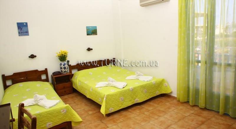 Imaginea Handakas Hotel 2*