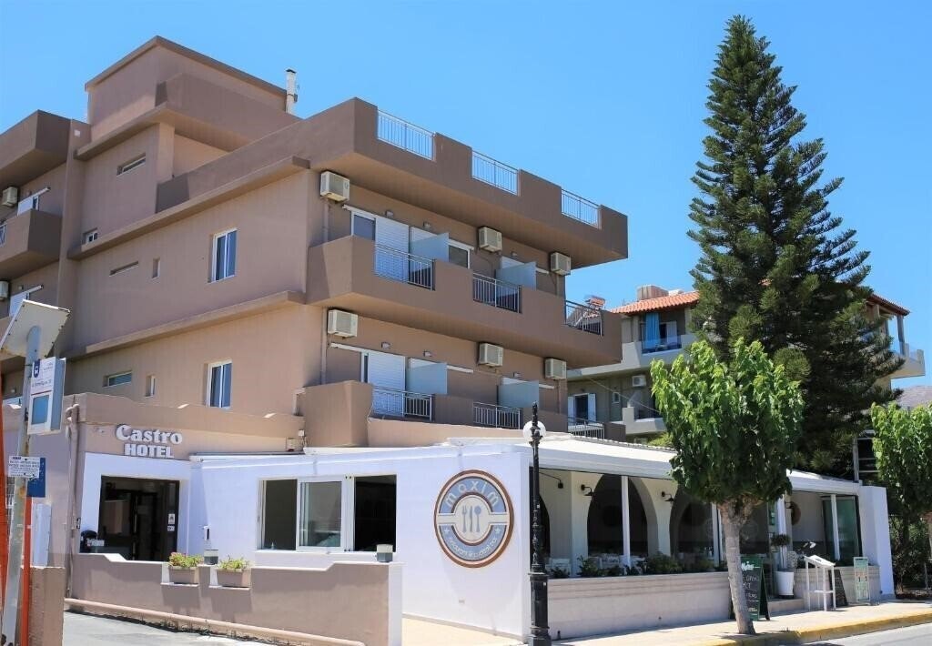 Отель Castro Hotel 3*