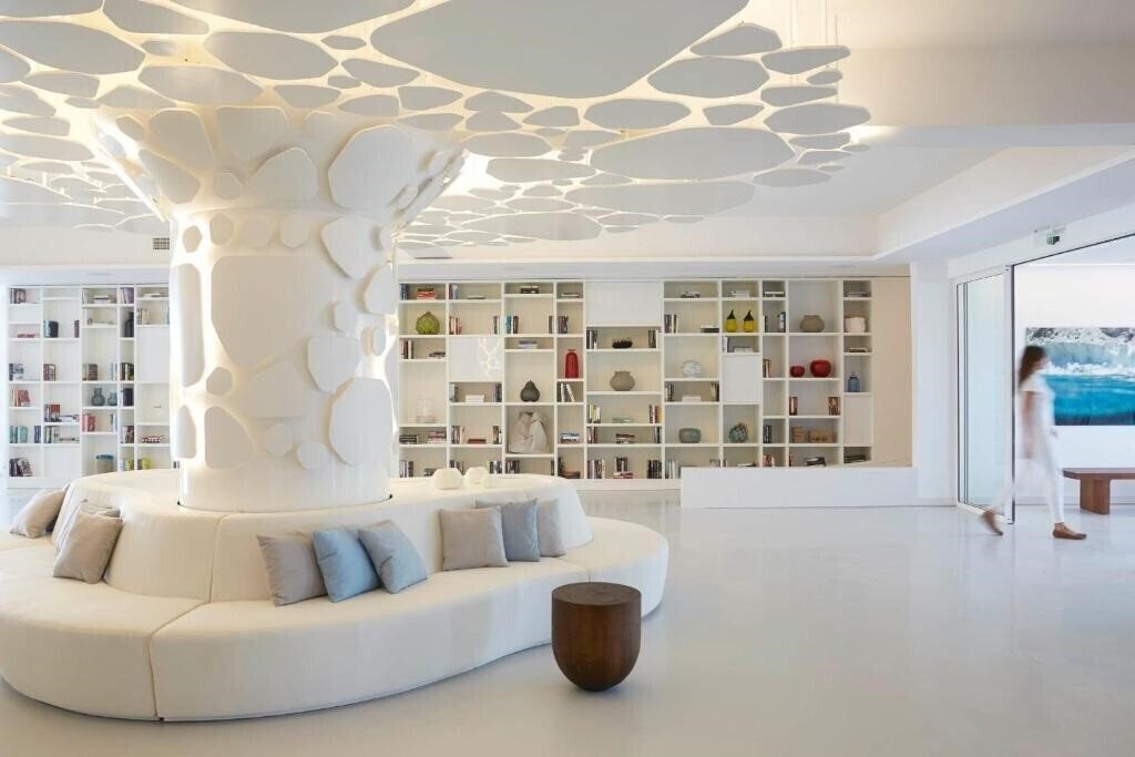 Imaginea Nikki Beach Resort & SPA 5*