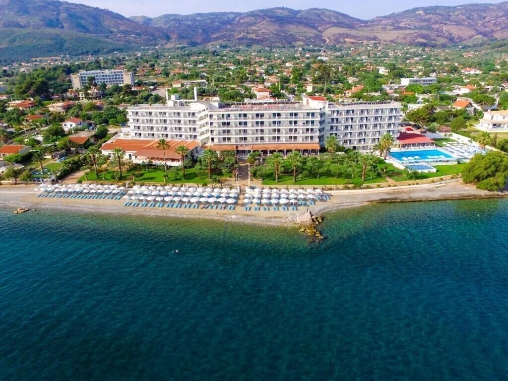 Hotel Calamos Beach Family Club 3*