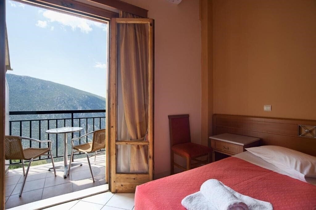 Imaginea Acropole Hotel 3*