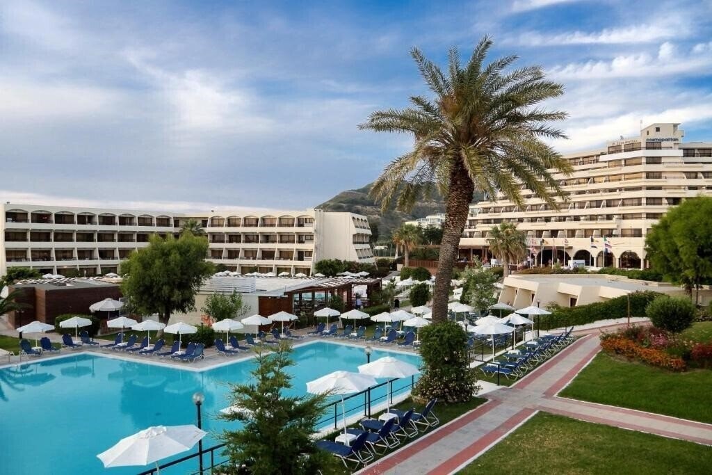 Фотография Smartline Cosmopolitan Rhodes 4*