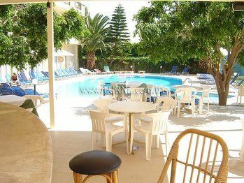 Imaginea Kastro Hotel 3*