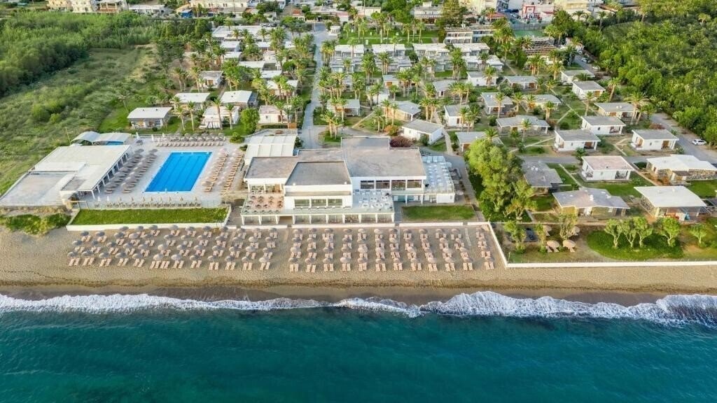 Hotel Creta Beach 4*