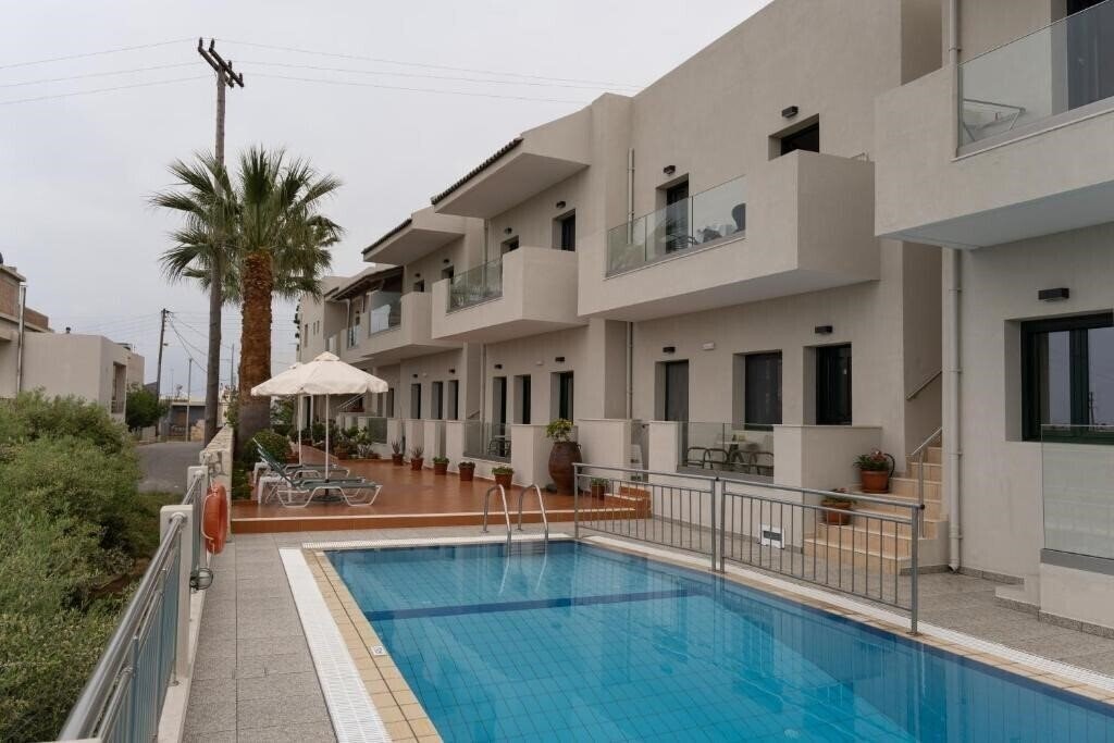 Фото Aspri Petra Apartments 3*
