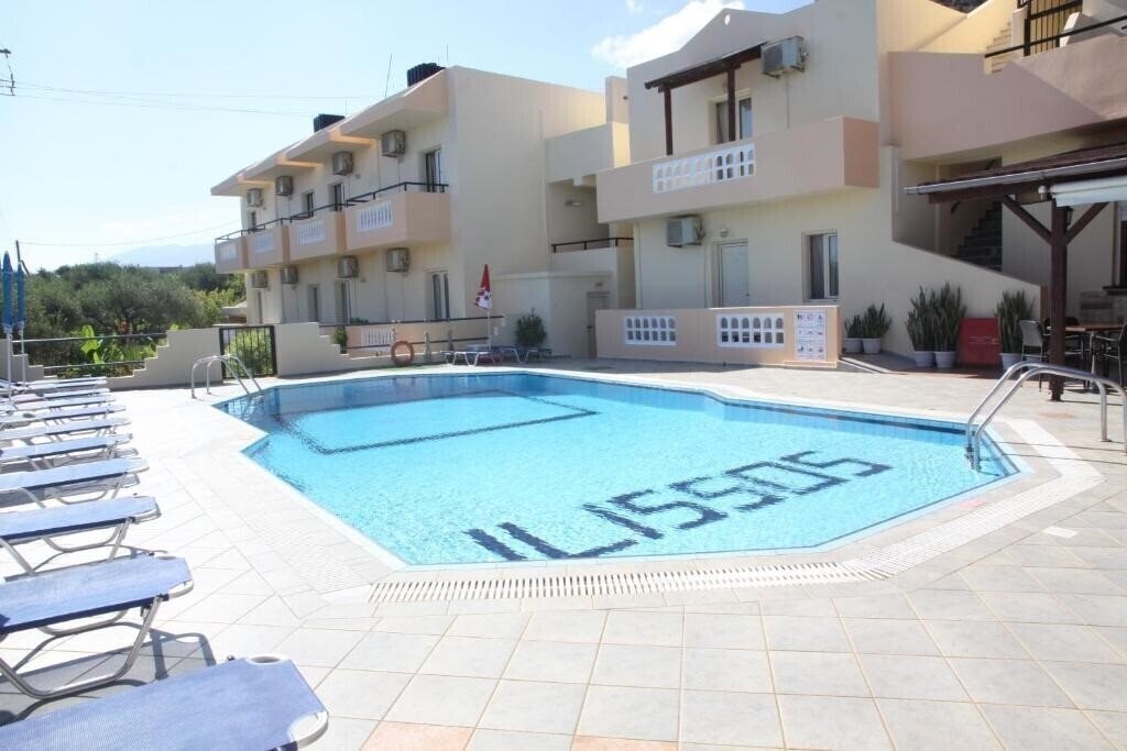 Hotel Ilissos Apartments 2*