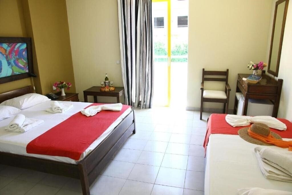 Imaginea Porto Plazza (ex. Dimitrion Central Hotel) 3*
