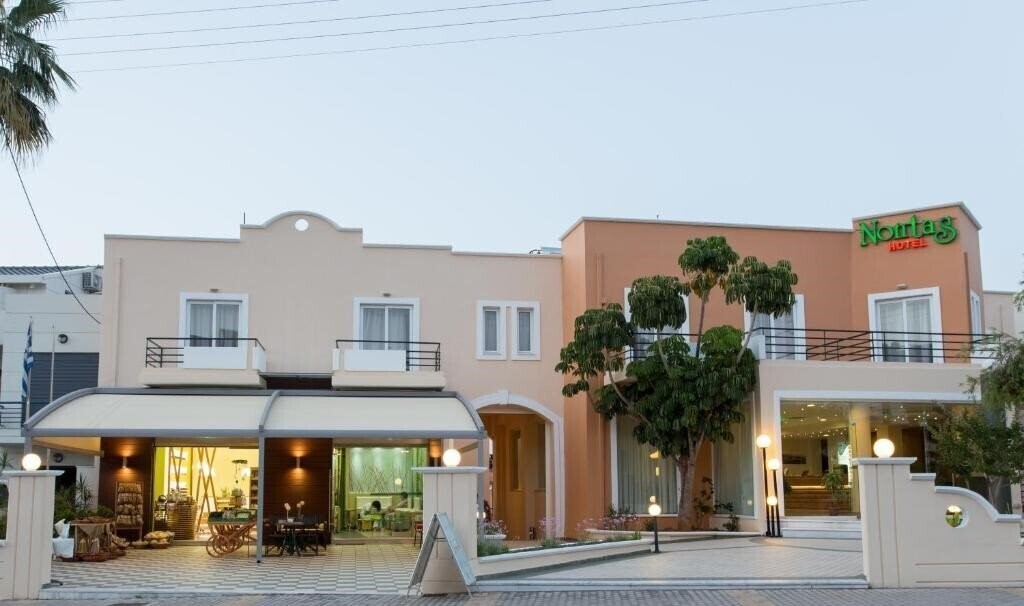 Отель Nontas Apartments 3*