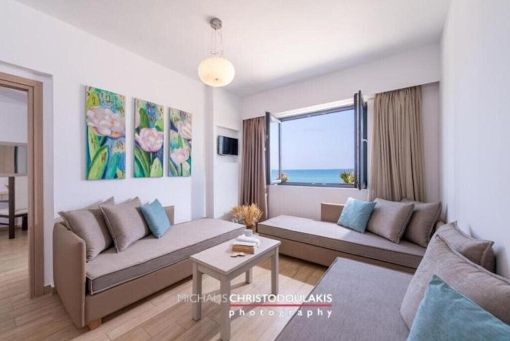 Фотография Golden Bay Boutique Hotel & Bungalows 4*