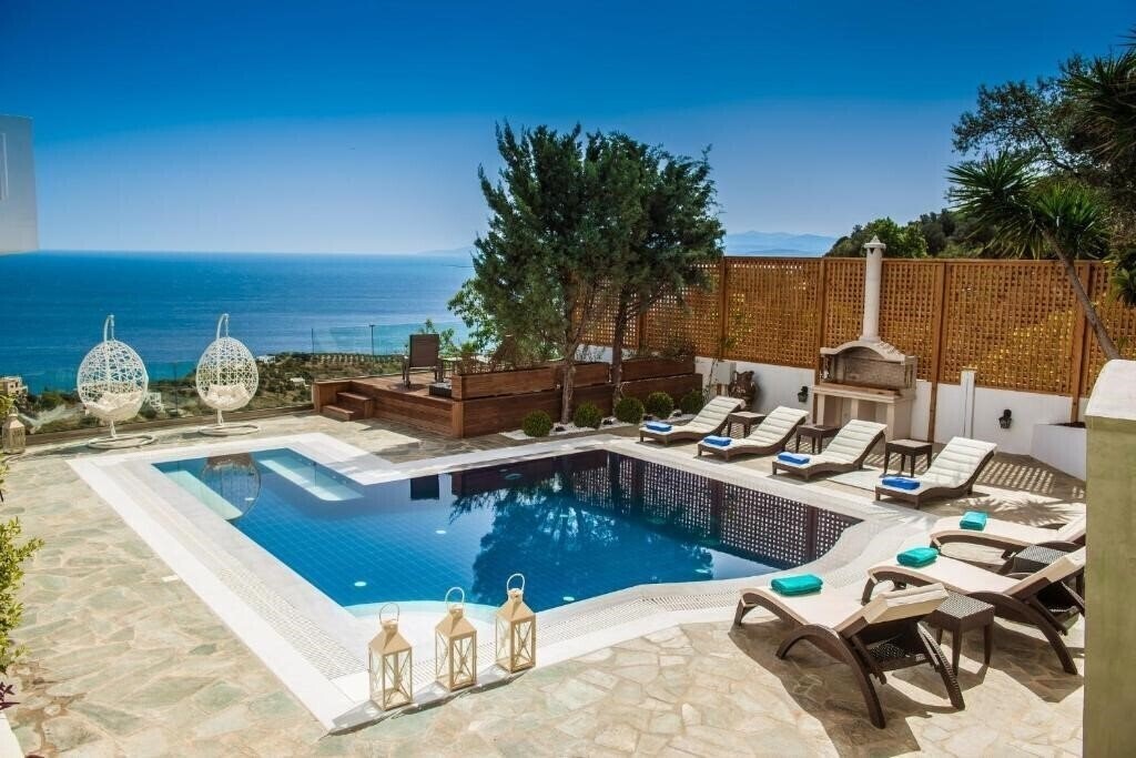 Фотография Wine Dark Sea Villa Artemis 4*