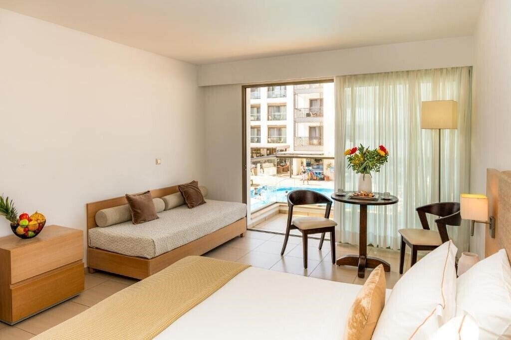 Imaginea Albatros SPA Resort Hotel 5*