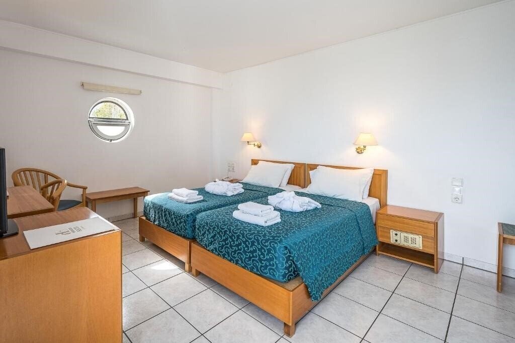 Imaginea Hersonissos 3*