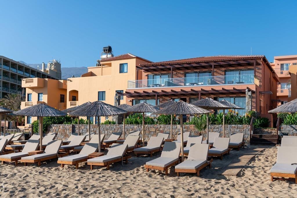 Фотография High Beach 4*