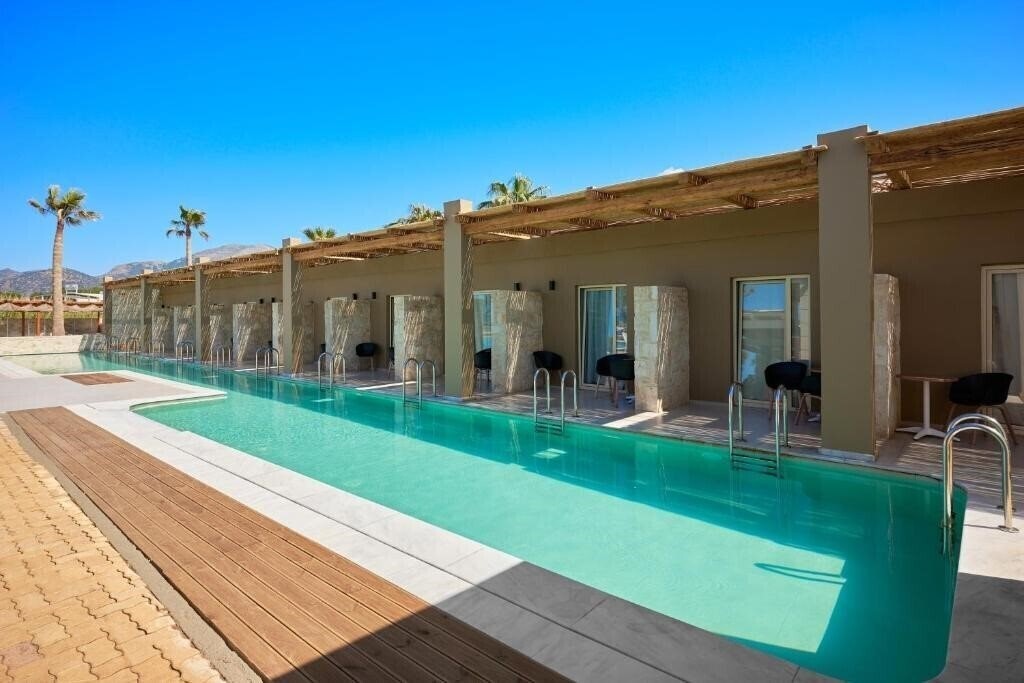Фотография Malia Bay Beach Hotel & Bungalows 4*