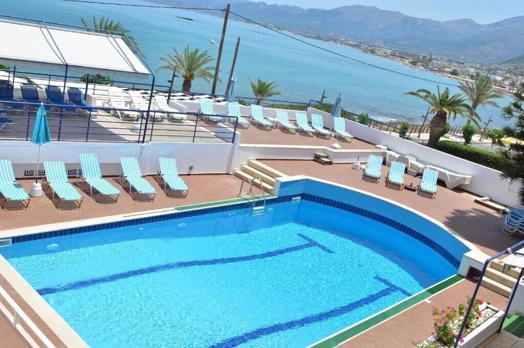 Отель Thisvi Apartments 2*