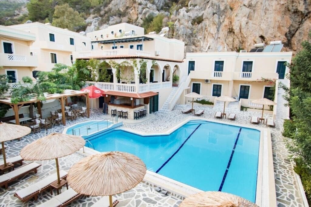 Hotel Kyra Panagia 3*