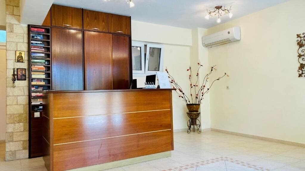 Imaginea Florinis House апартаменты