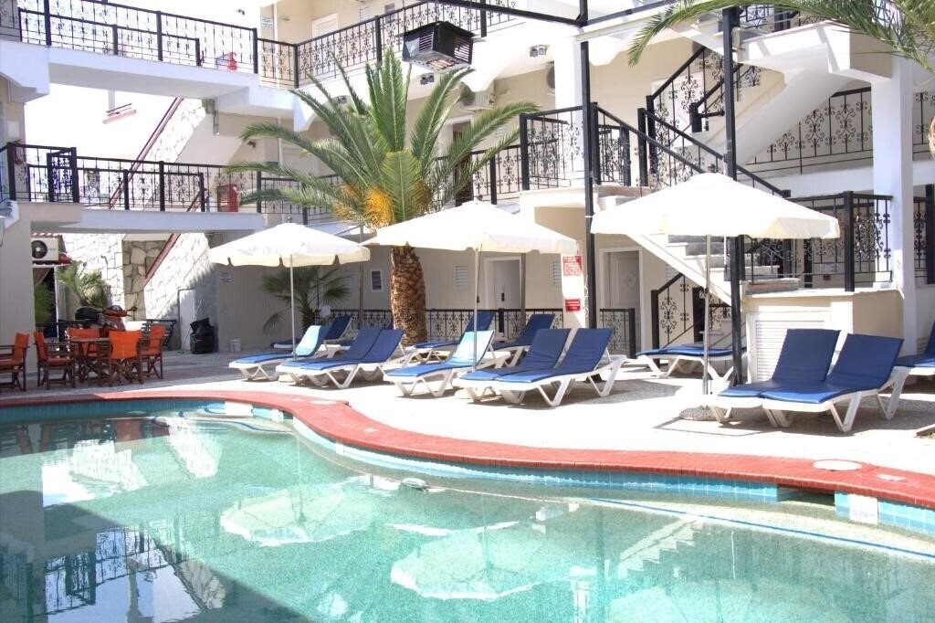 Fotografii Hanioti Grand Victoria Hotel 3*