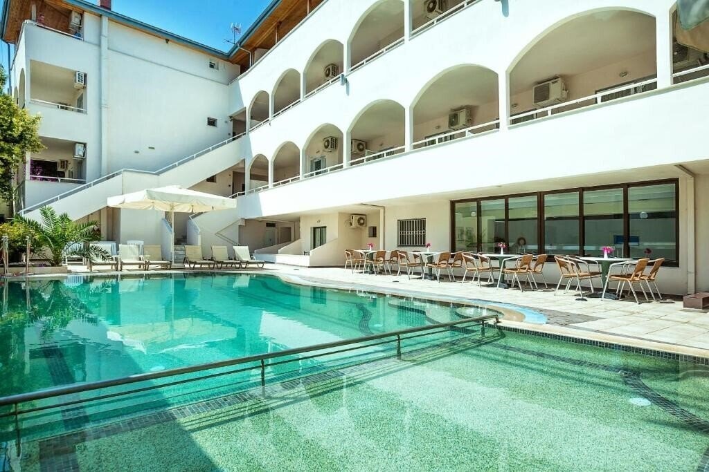 Изображение Elinotel Polis 3*