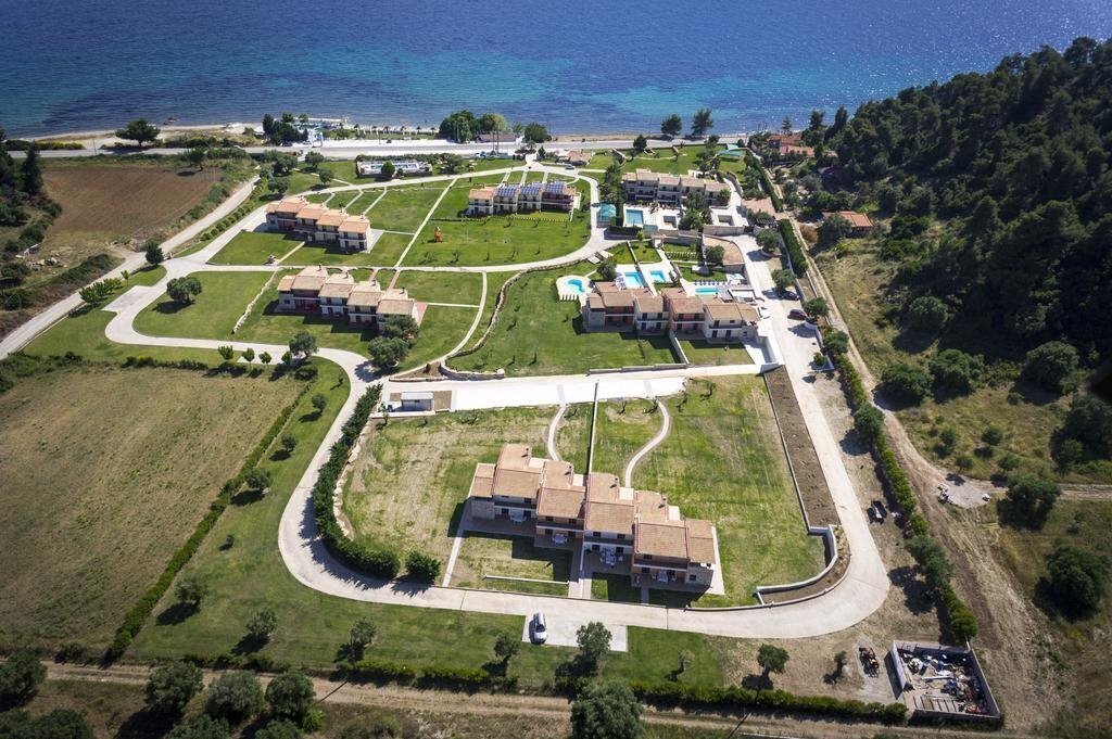Imaginea Nefeli Luxury Villas 4*