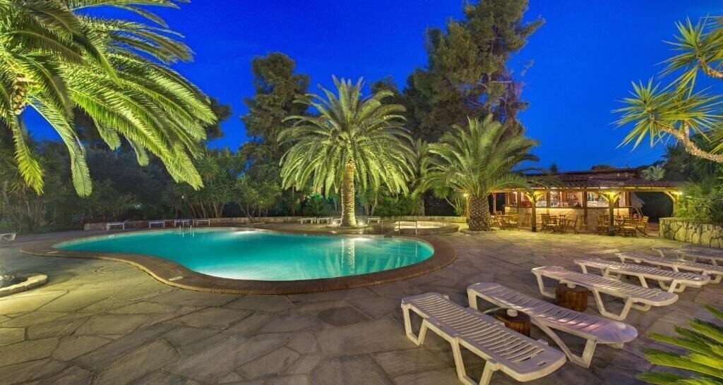 Отель Pilalidis Apartments 3*