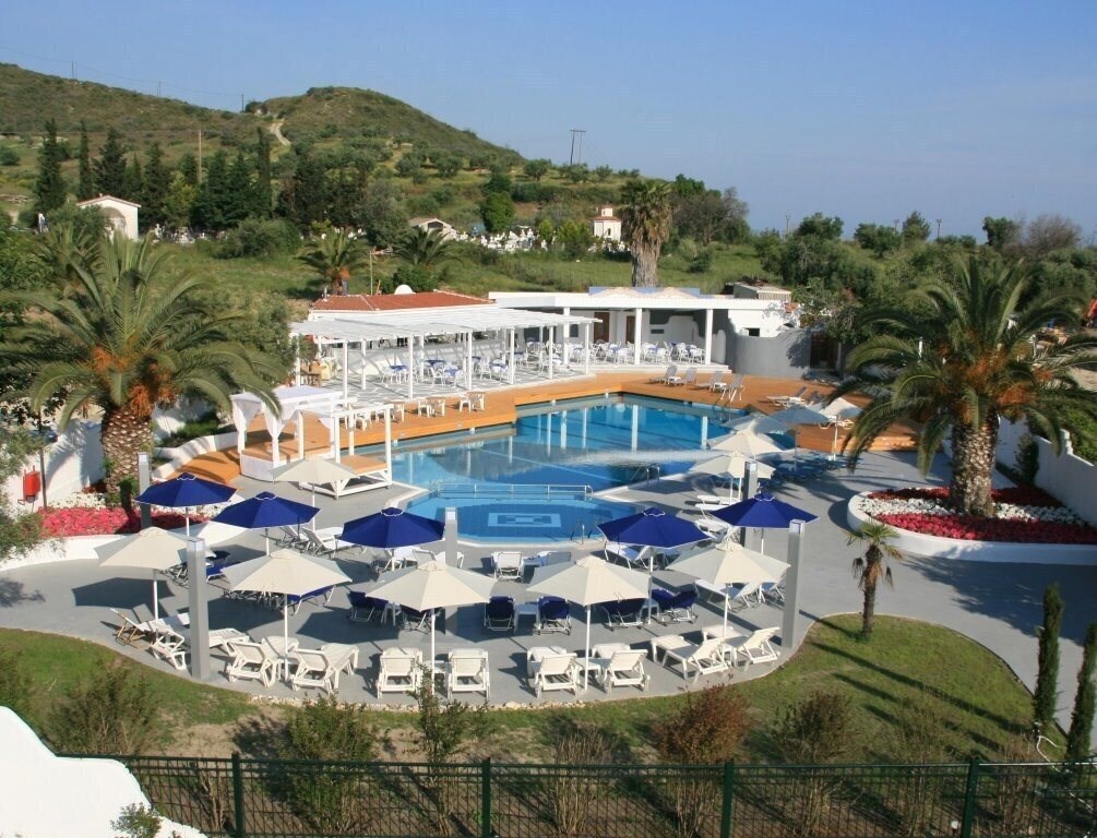 Hotel Ioli Village Hotel Apartments 3*