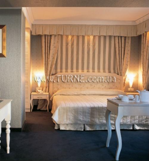 Imaginea Alexandros Hotel 4*