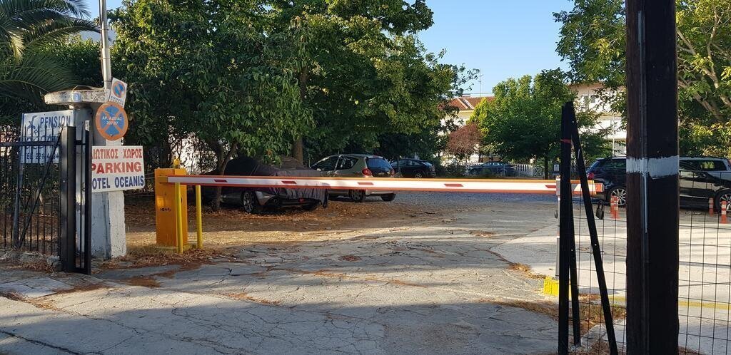 Imaginea Oceanis Apts 2*