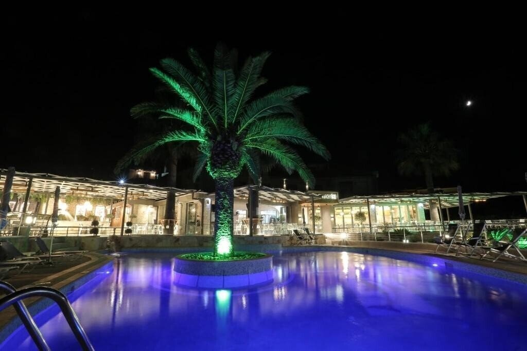 Фото Anna Maria 3*