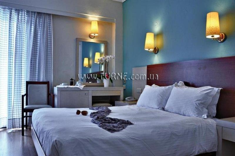 Фото Esperia Hotel 3*