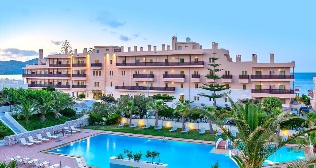 Отель Giannoulis Santa Marina Beach 4*